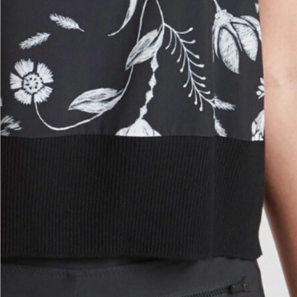 Althleta Sz Small Black Floral Print Ribbed Shell Zephyr Tank Top Black UPF 50+ - Picture 7 of 16